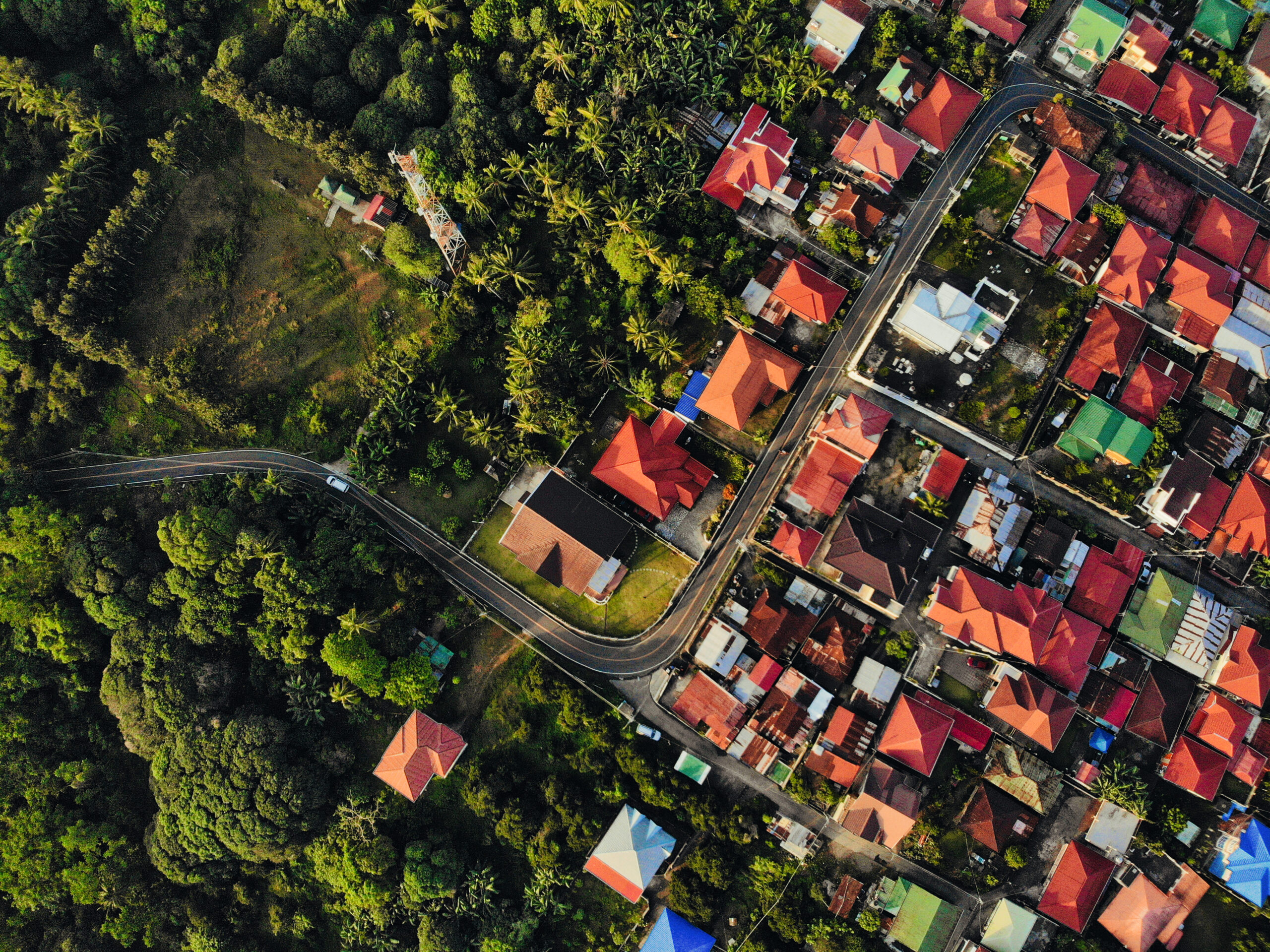 Vista aérea de ocupação urbana e parcelamento do solo